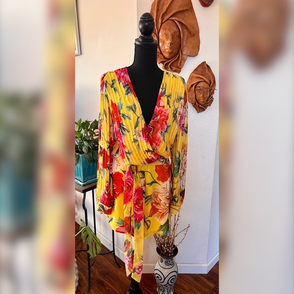 Fashion Nova Shantel Romper in Yellow combo sz 1X New - Picture 6 of 8